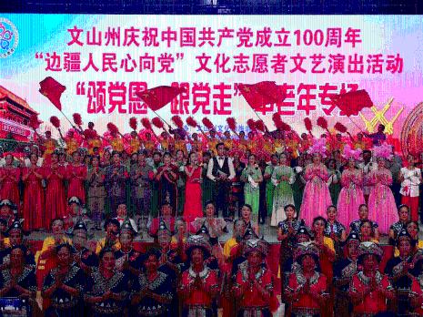 小艾比摄影家